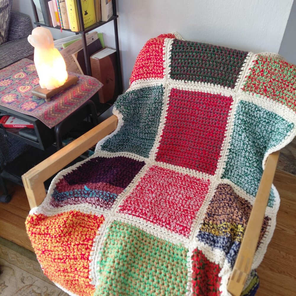 Vintage 70s Crochet Granny Square Panels Handmade Afghan Blanket Retro Boho - Picture 12 of 12